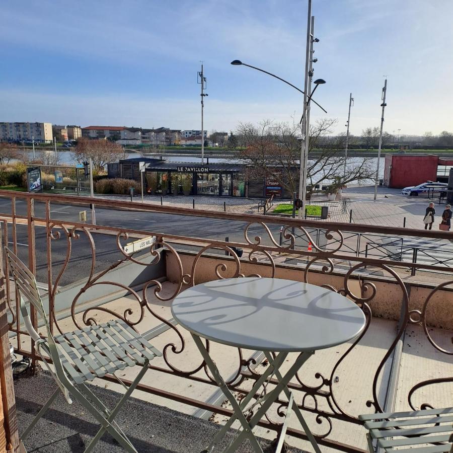 Center Macon Charmant Appartement Avec Vue Sur La Saone Екстериор снимка